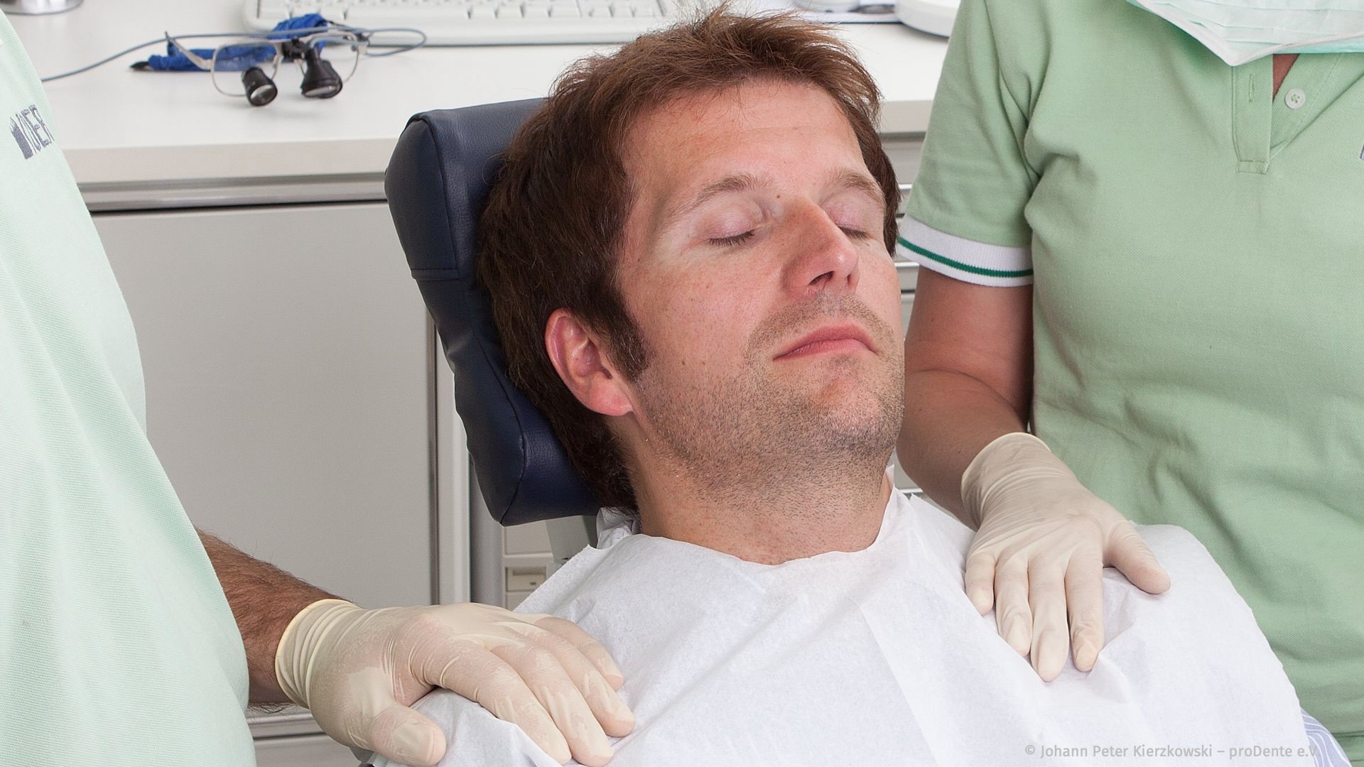 Entspannte Zahnbehandlung mit Hypnose